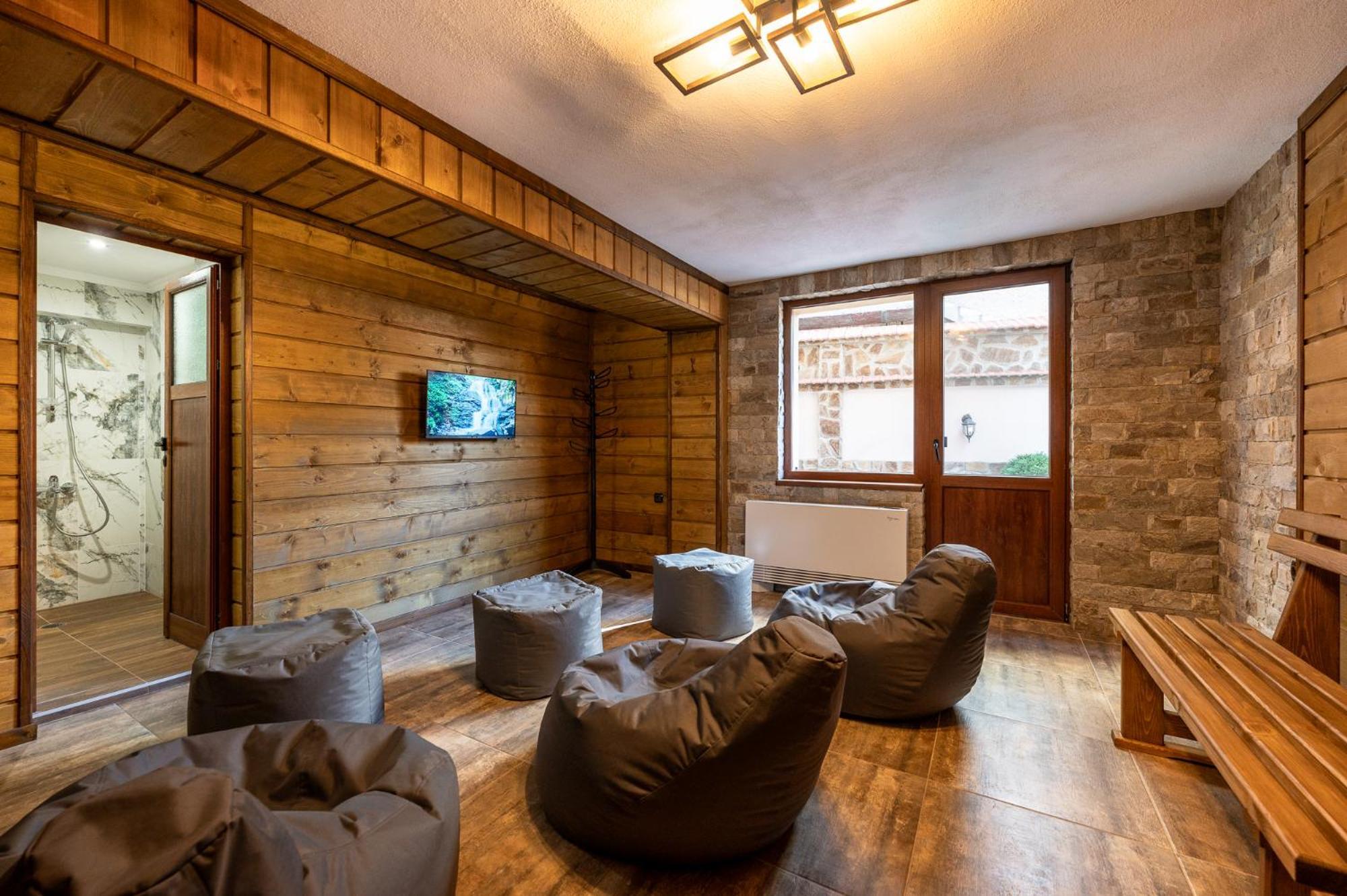 Beluga Guest House Velingrad Exterior photo