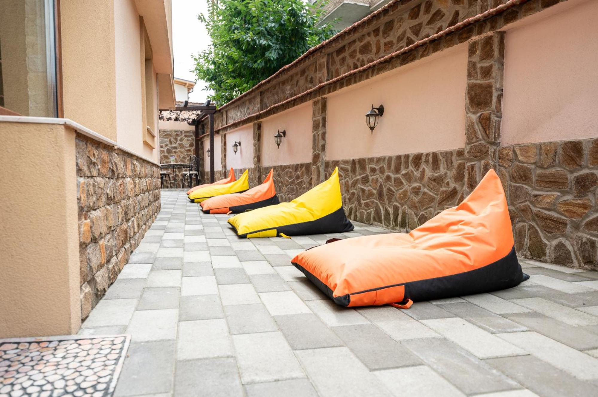 Beluga Guest House Velingrad Exterior photo
