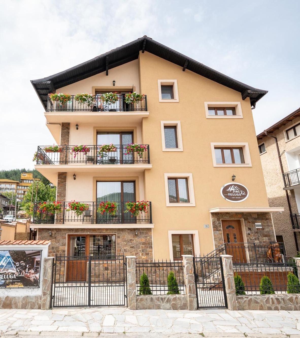 Beluga Guest House Velingrad Exterior photo